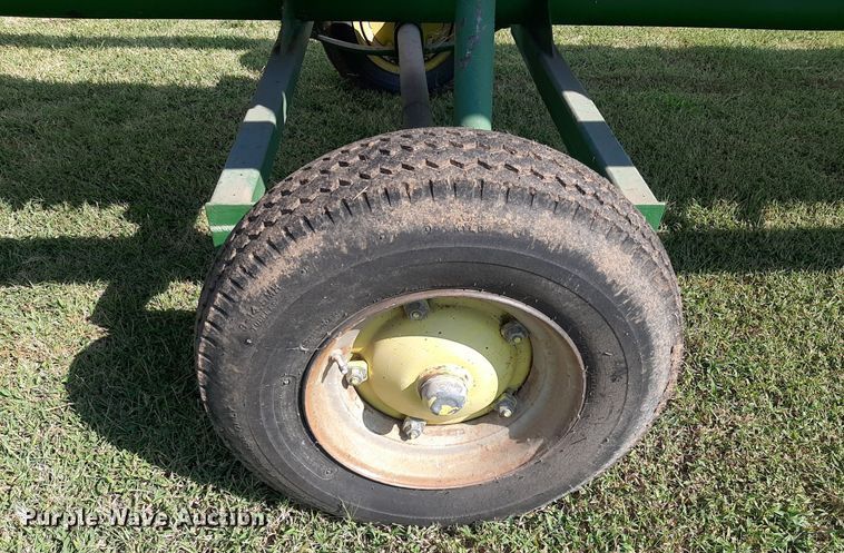 image for item EB9779 John Deere 224  rigid head