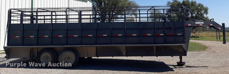 image for item EB9782 2005 Travalong  livestock trailer