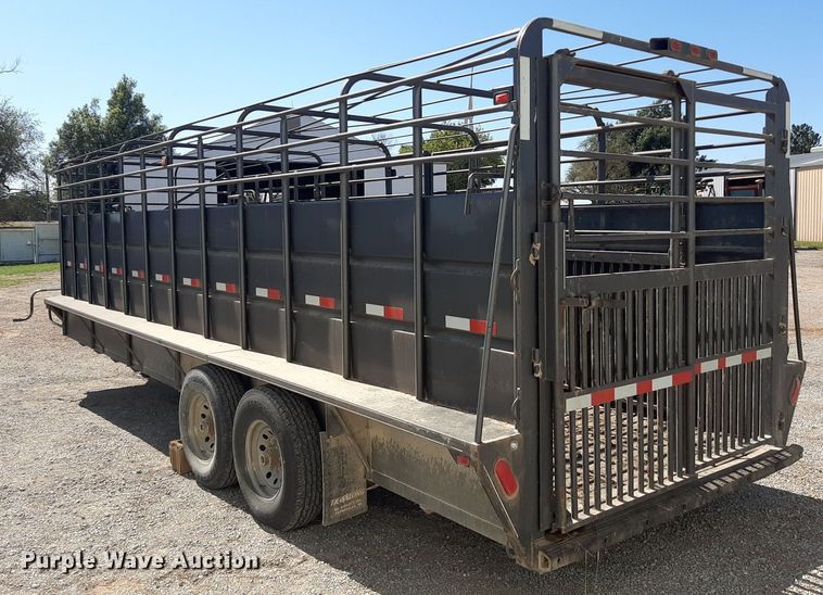 image for item EB9782 2005 Travalong  livestock trailer