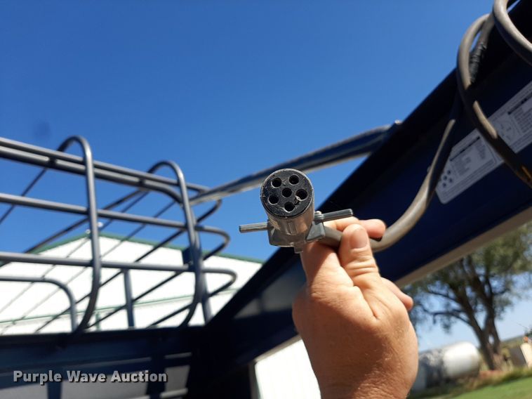 image for item EB9782 2005 Travalong  livestock trailer