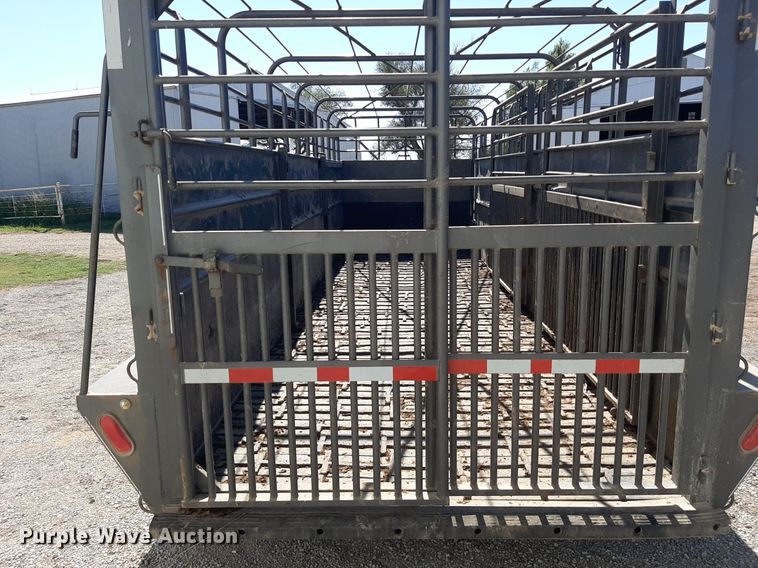image for item EB9782 2005 Travalong  livestock trailer