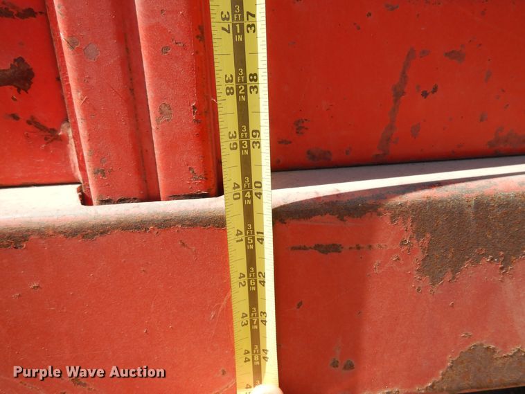 image for item EB9783 1974 International 1700  grain truck