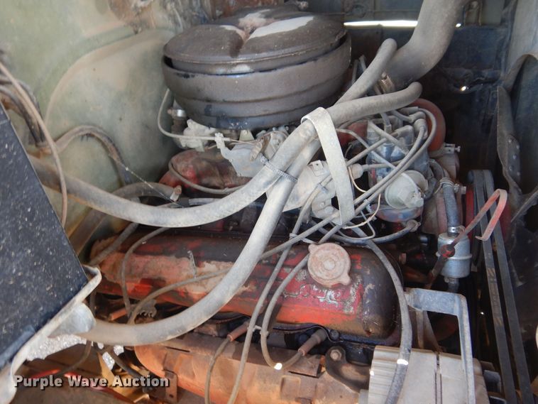 image for item EB9783 1974 International 1700  grain truck