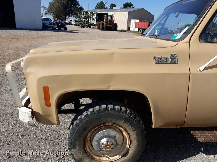 image for item EB9784 1976 Chevrolet Custom Deluxe 20  pickup truck