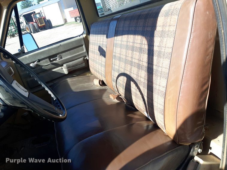 image for item EB9784 1976 Chevrolet Custom Deluxe 20  pickup truck