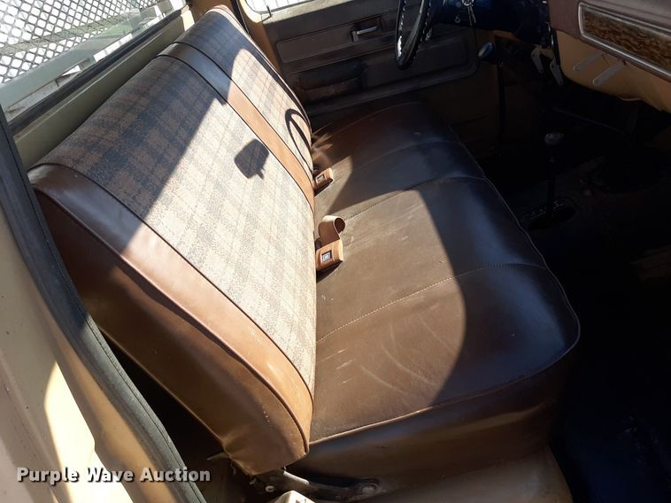 image for item EB9784 1976 Chevrolet Custom Deluxe 20  pickup truck