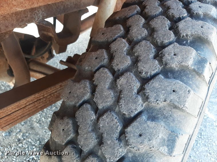 image for item EB9784 1976 Chevrolet Custom Deluxe 20  pickup truck