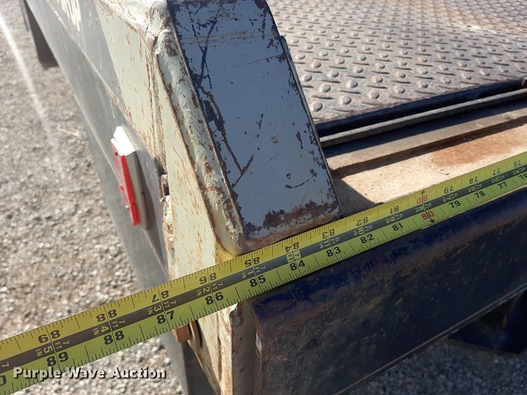 image for item EB9785 1991 Dodge Ram 250  bale bed pickup truck