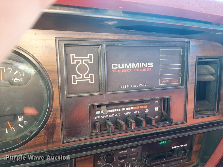 image for item EB9785 1991 Dodge Ram 250  bale bed pickup truck