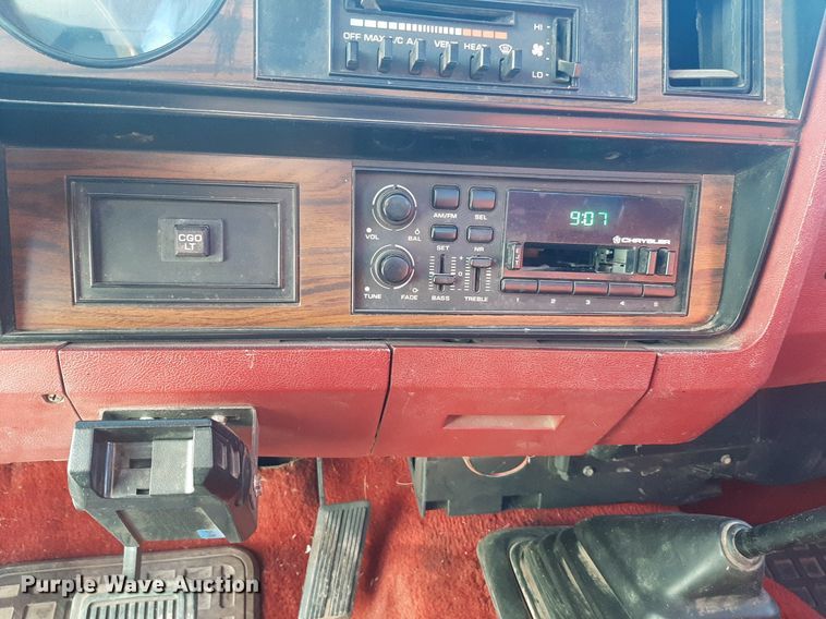 image for item EB9785 1991 Dodge Ram 250  bale bed pickup truck