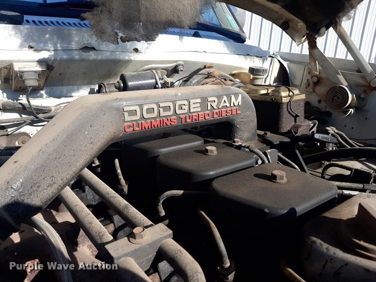 image for item EB9785 1991 Dodge Ram 250  bale bed pickup truck