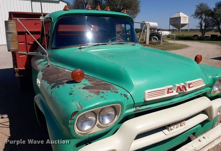 image for item EB9786 1959 GMC 370  grain truck