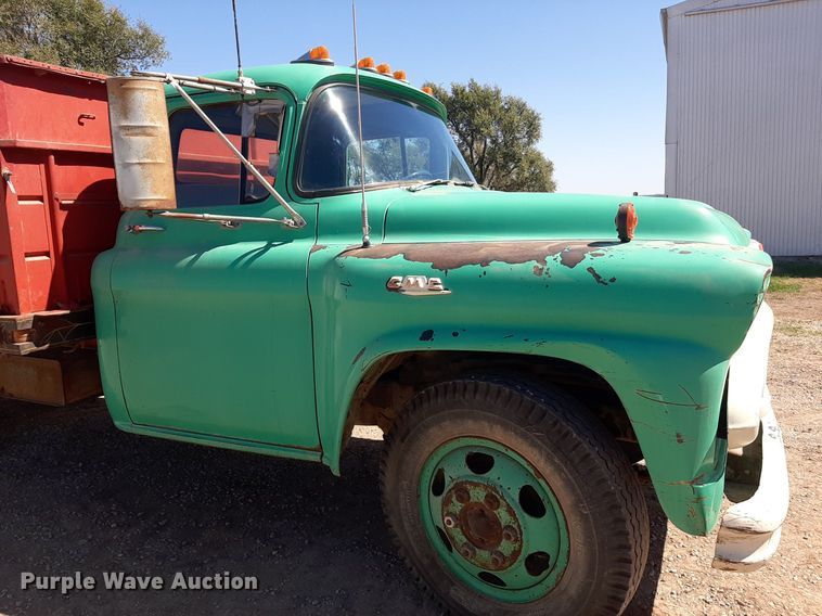 image for item EB9786 1959 GMC 370  grain truck