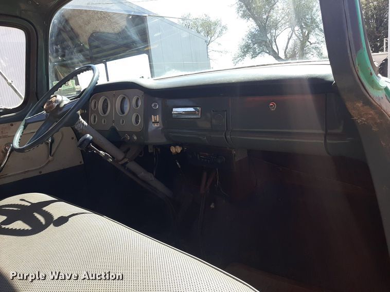 image for item EB9786 1959 GMC 370  grain truck