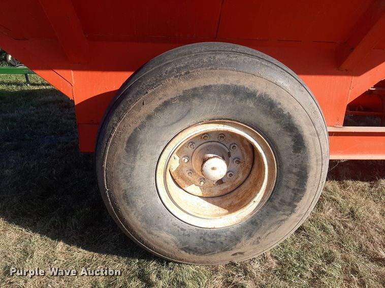 image for item EB9788 United Farm Tools  grain cart