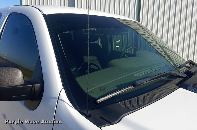 image for item EB9791 2013 GMC Sierra 2500HD  Ext. Cab pickup truck