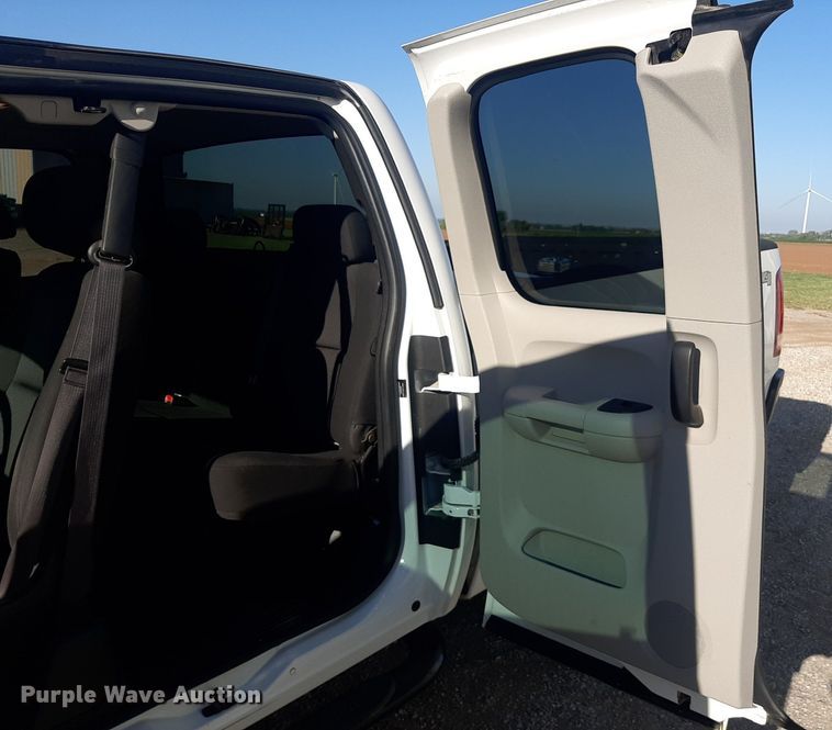 image for item EB9791 2013 GMC Sierra 2500HD  Ext. Cab pickup truck