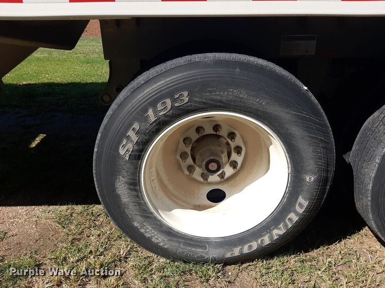 image for item EB9793 2015 Jet Company  grain trailer