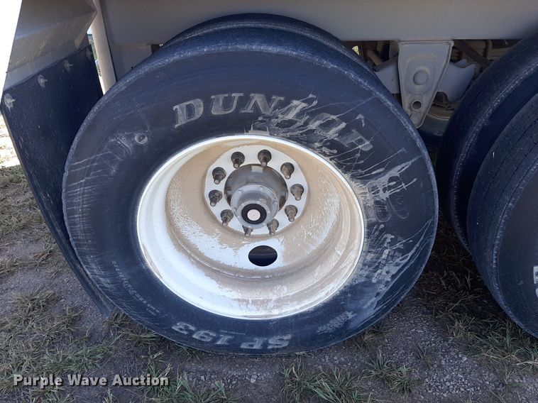 image for item EB9793 2015 Jet Company  grain trailer