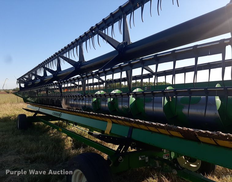 image for item EB9795 John Deere 630F  flex head