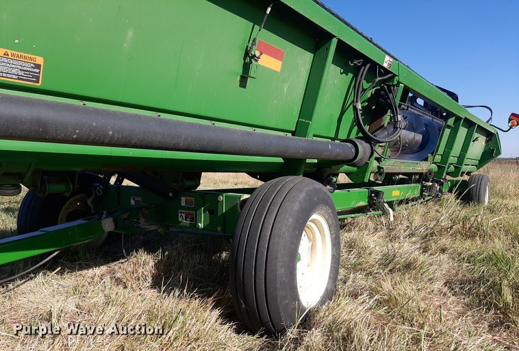 image for item EB9795 John Deere 630F  flex head