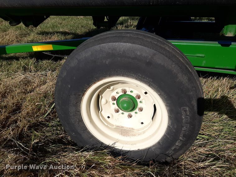 image for item EB9795 John Deere 630F  flex head