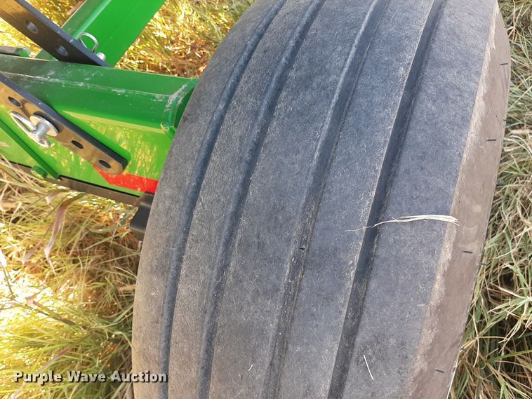 image for item EB9795 John Deere 630F  flex head