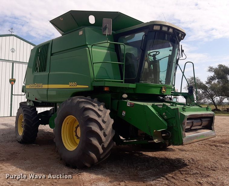 image for item EB9796 2005 John Deere 9660  RWA combine