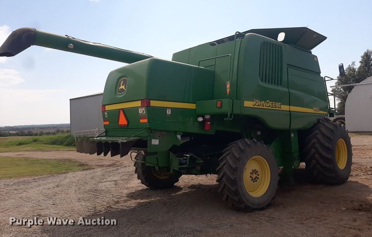 image for item EB9796 2005 John Deere 9660  RWA combine
