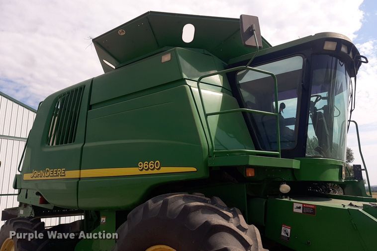 image for item EB9796 2005 John Deere 9660  RWA combine