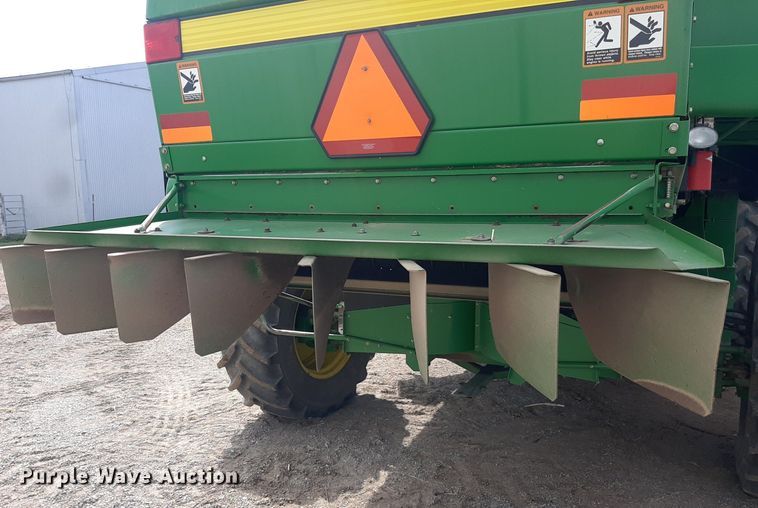 image for item EB9796 2005 John Deere 9660  RWA combine