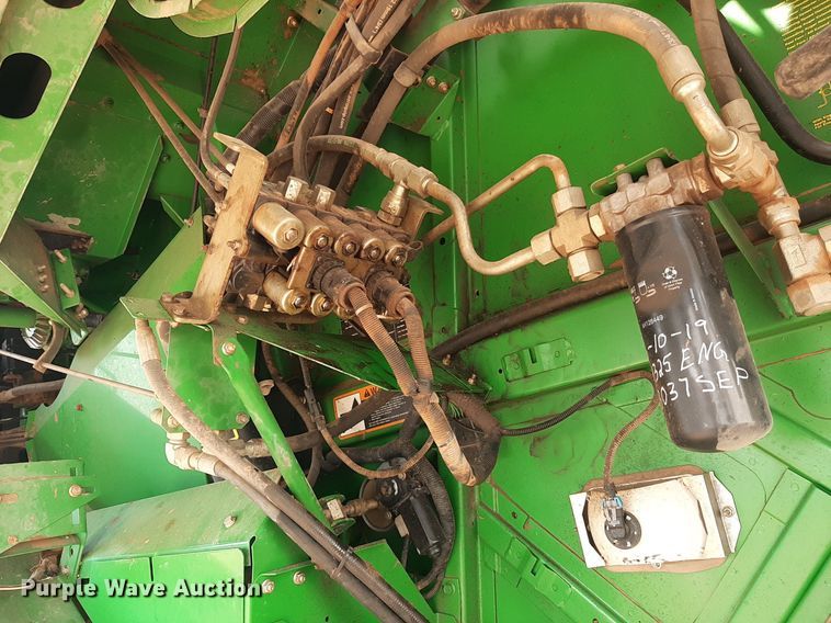 image for item EB9796 2005 John Deere 9660  RWA combine