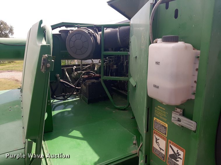 image for item EB9796 2005 John Deere 9660  RWA combine