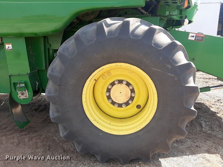 image for item EB9796 2005 John Deere 9660  RWA combine