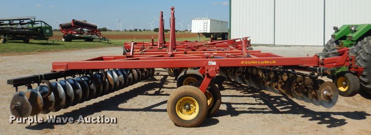 image for item EB9797 Sunflower 1434  tandem disk