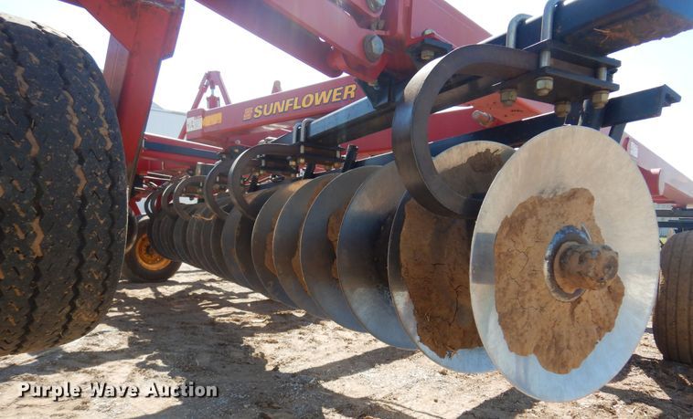 image for item EB9797 Sunflower 1434  tandem disk