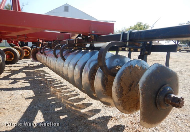 image for item EB9797 Sunflower 1434  tandem disk