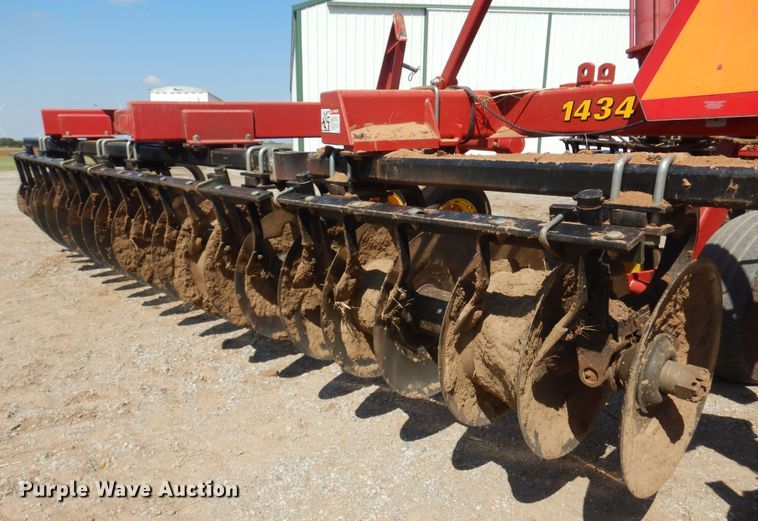 image for item EB9797 Sunflower 1434  tandem disk