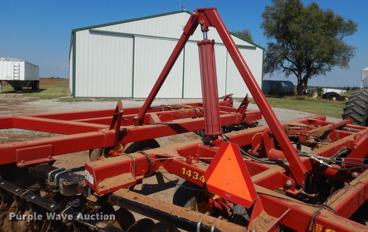 image for item EB9797 Sunflower 1434  tandem disk