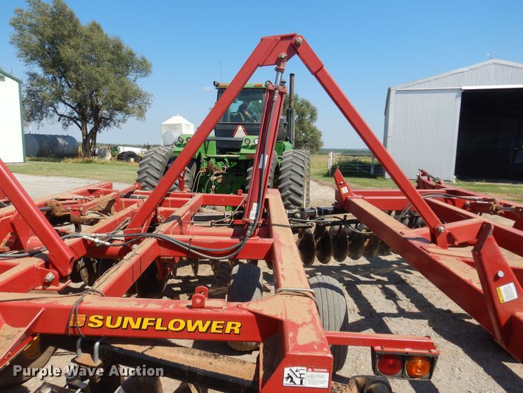 image for item EB9797 Sunflower 1434  tandem disk