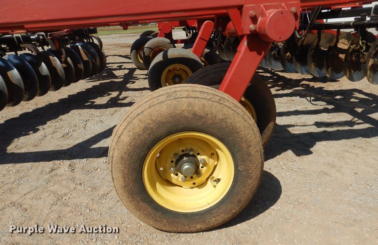 image for item EB9797 Sunflower 1434  tandem disk