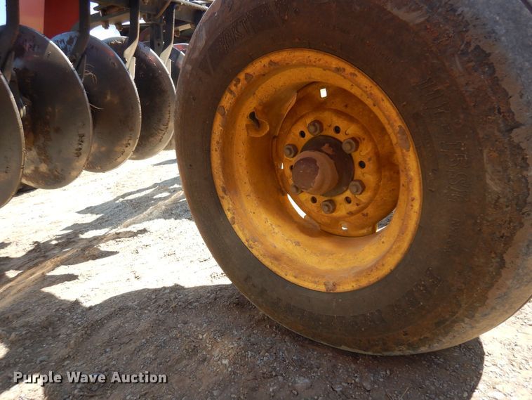 image for item EB9797 Sunflower 1434  tandem disk