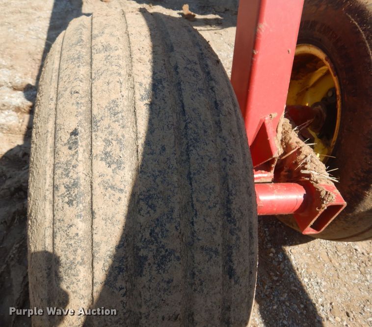 image for item EB9797 Sunflower 1434  tandem disk