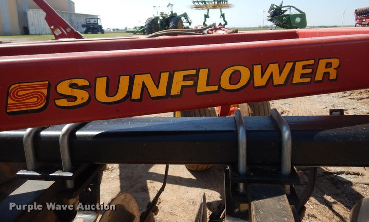 image for item EB9797 Sunflower 1434  tandem disk