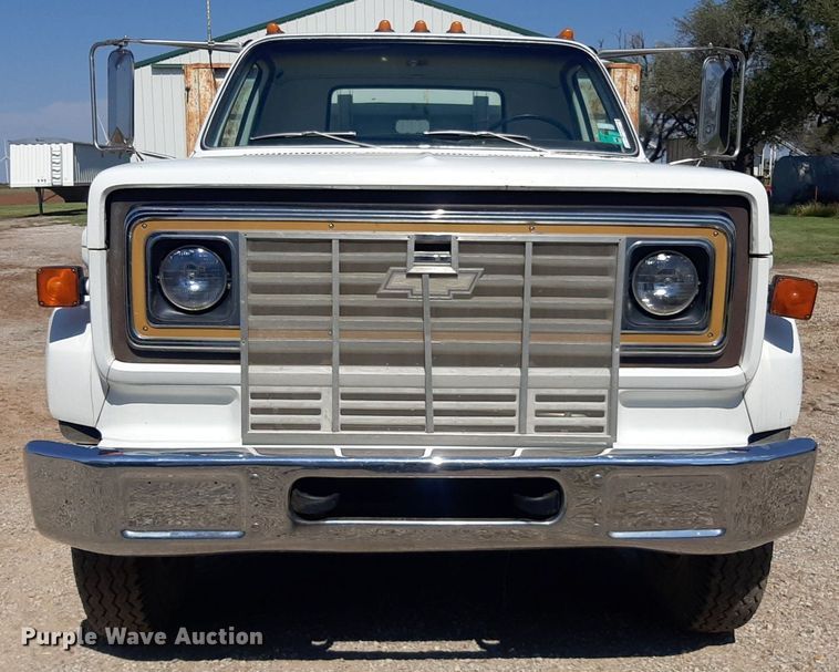 image for item EB9801 1982 Chevrolet 70  grain truck