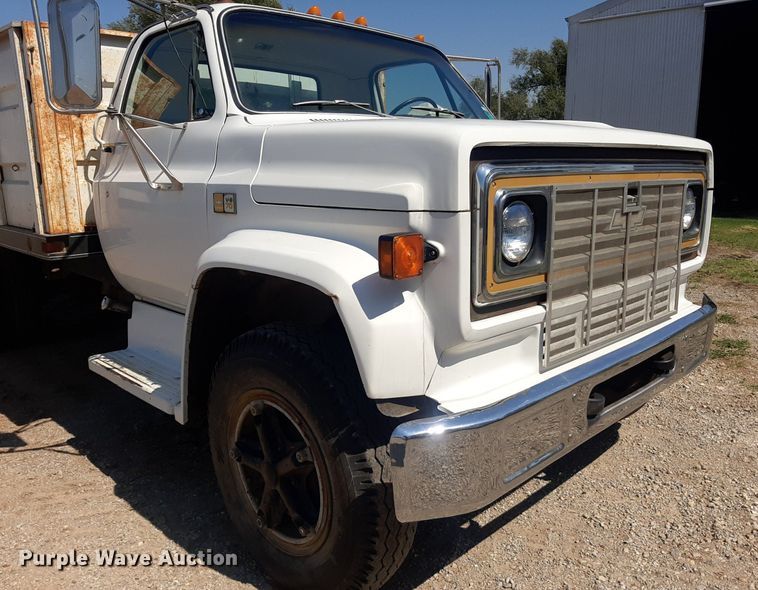 image for item EB9801 1982 Chevrolet 70  grain truck
