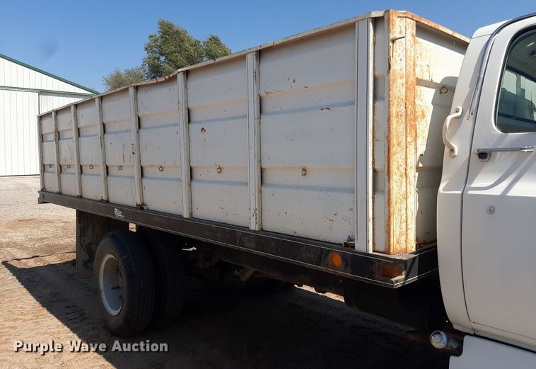 image for item EB9801 1982 Chevrolet 70  grain truck