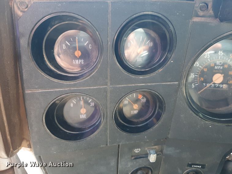 image for item EB9801 1982 Chevrolet 70  grain truck