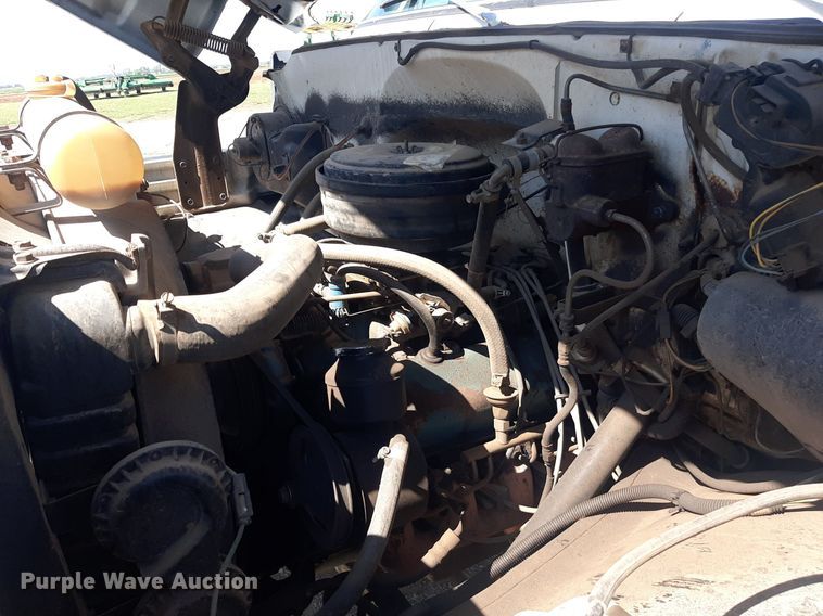 image for item EB9801 1982 Chevrolet 70  grain truck