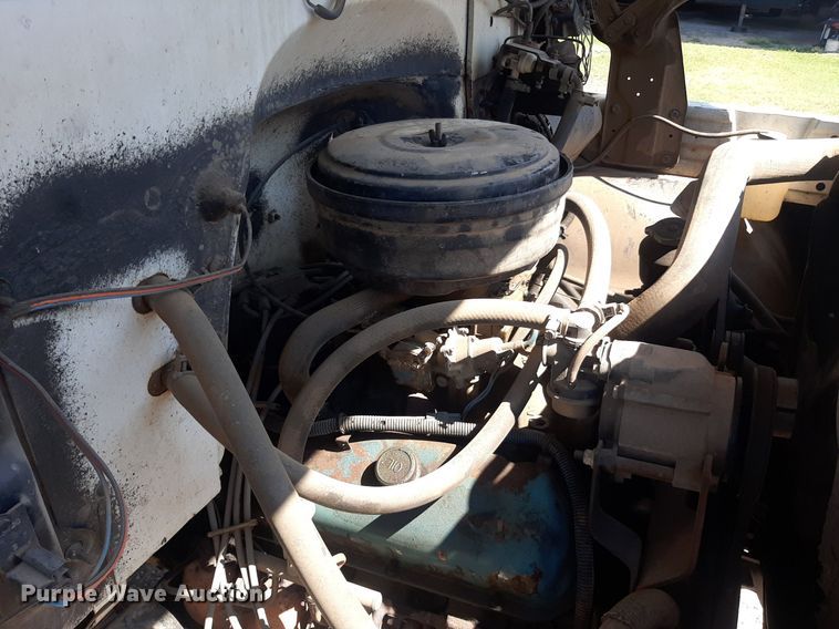 image for item EB9801 1982 Chevrolet 70  grain truck